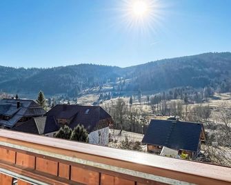 Kleine Auszeit by Interhome - Menzenschwand - Balcon