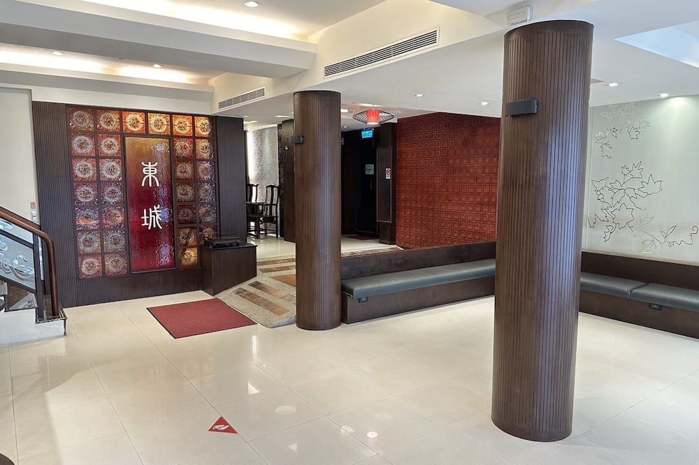 إيست تاون 26