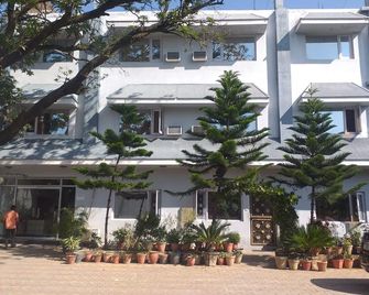 Hotel Gordon House - 格德拉 - 建築