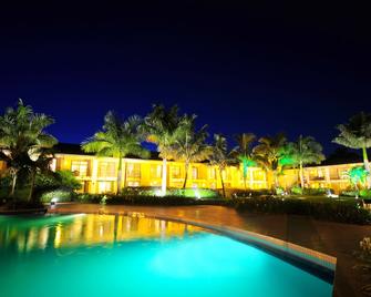 Munyonyo Commonwealth Resort - Kampala - Bể bơi