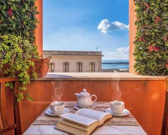 Hotel Mediterraneo - Syrakus - Balkon
