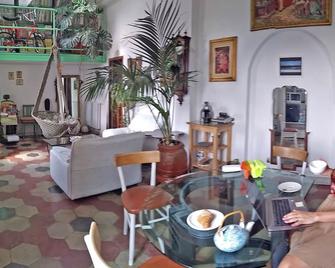 Il Camaleonte - Bracciano - Living room