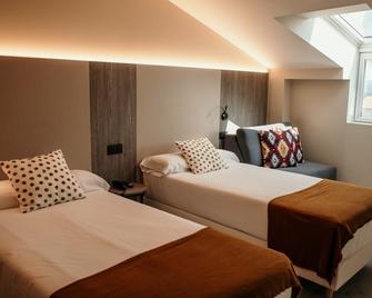 Hotel Lux Melide - Melide - Bedroom