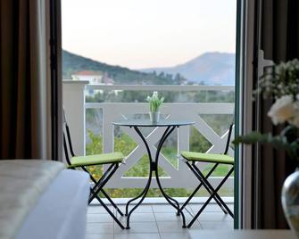 Villa Reverenza - Argostoli - Balcon