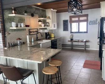 Sandy Shell Lake Shining Bright - Shell Lake - Kitchen