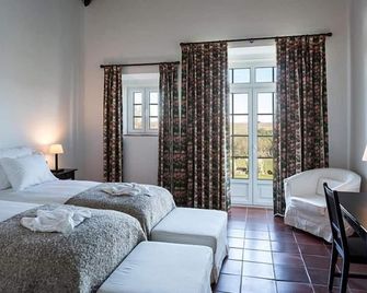 Hotel Rural Monte da Provença - Elvas - Schlafzimmer
