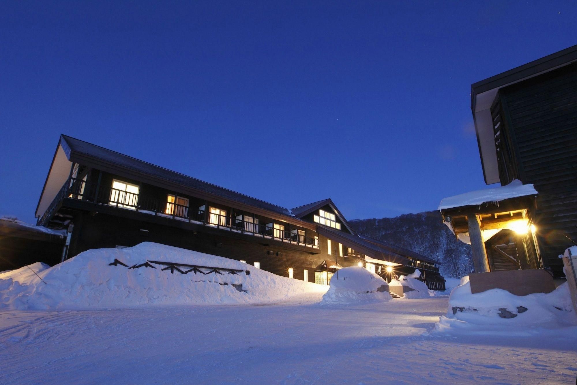 هوتل جوجاكورا