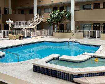Motel 6 Snyder Tx - Snyder - Pool