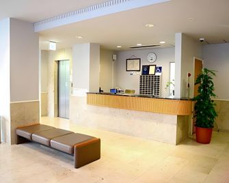 Keikyu Ex Inn Yokosuka Research Park - Йокосука - Рецепція