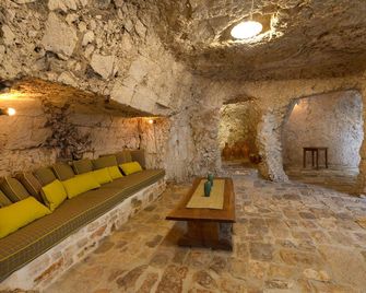 Masseria Lamiola Piccola - Montalbano