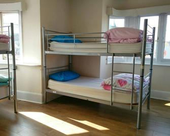 Hootananny Hostel - London - Bedroom
