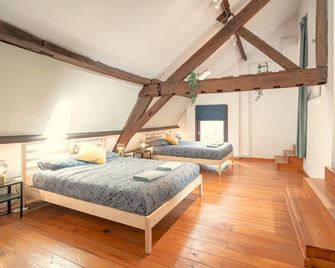 The Old Town Lodge in Antwerp 3bbk Ns - Antwerp - Bedroom