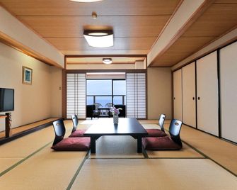 Hotel Katara Resort And Spa - Izu - Phòng ăn