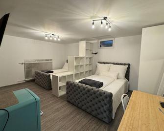 Deluxe Unterkunft im Herzen von Bonn - Bonn - Schlafzimmer
