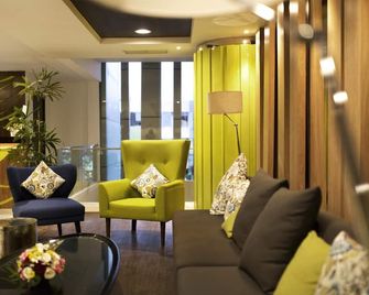 博內庫爾泗水酒店 - 泗水 - 泗水 - 休閒室