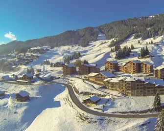 Apartment, Bisanne - Les Saisies, at the foot of the slopes, swimming pool, panoramic view - Villard-sur-Doron - Gebouw