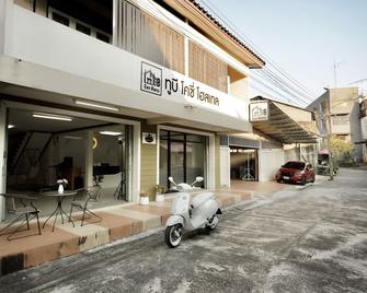 2B Cozy Hostel - Trang - Edificio