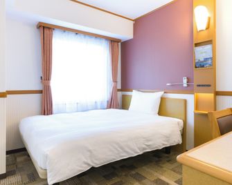 Toyoko Inn Hiroshima-eki Shinkansen-guchi 1 - Hiroshima - Bedroom