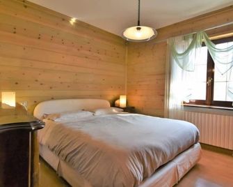 Santa Lucia by Interhome - Bormio - Bedroom
