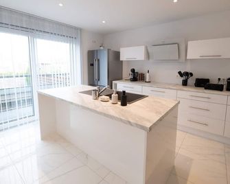 La Parenthese - Tournai - Kitchen