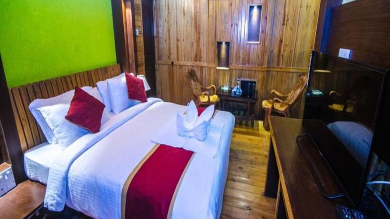 Green woods Resort