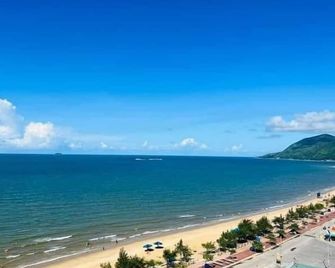 Seabird Hotel Thien Cam - Ha Tinh - Beach
