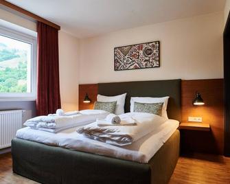Evi Apartments Via We Rent - Kaprun - Schlafzimmer