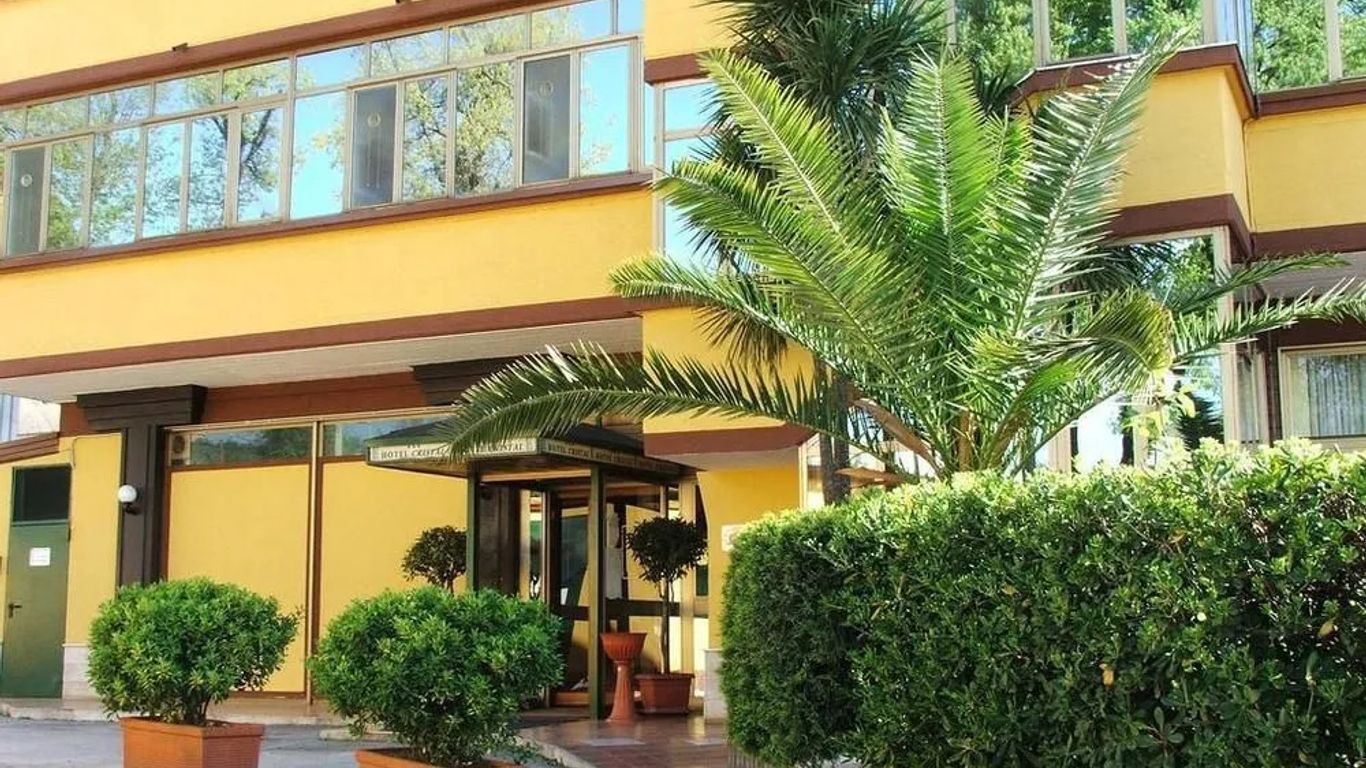 Cristal Hotel