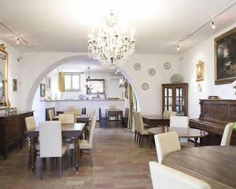 Country House Tre Esse - Assisi - Restaurant