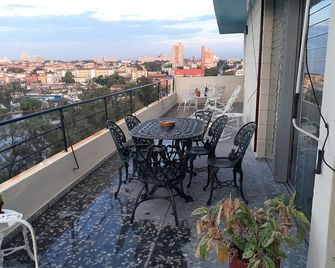 Casa Bellavista Havana - Havana - מרפסת