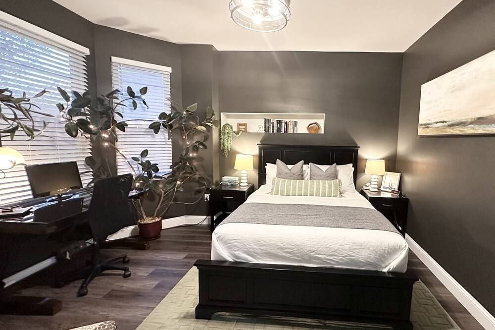 Cozy 2 bdrm Unit/Big Kitchen-2 TV- University City - פילדלפיה - חדר שינה