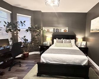 Cozy 2 bdrm Unit/Big Kitchen-2 TV- University City - פילדלפיה - חדר שינה