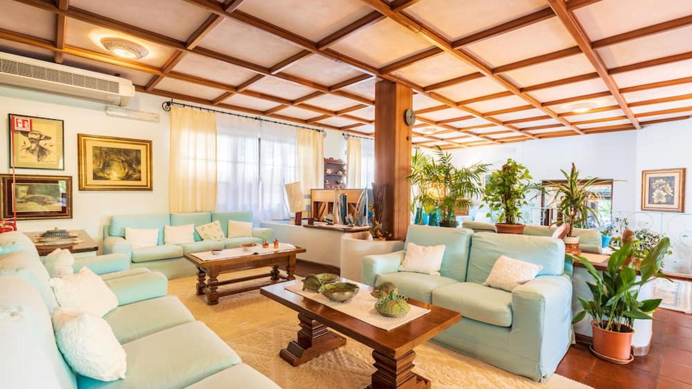 هوتل كوستا دورادا