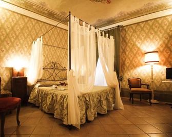 Antica Residenza Cicogna - Siena - Soverom
