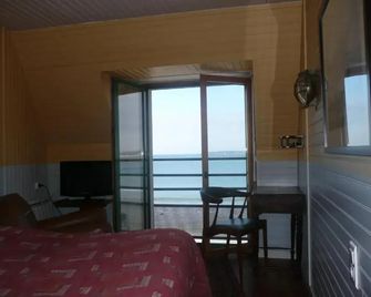 Hôtel Kermor - Concarneau - Schlafzimmer