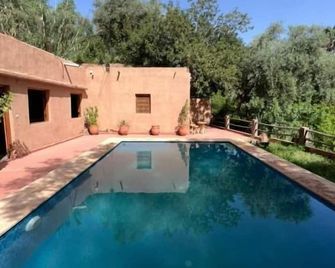 Ouberge 'loassis house - Amegdoul - Bazén