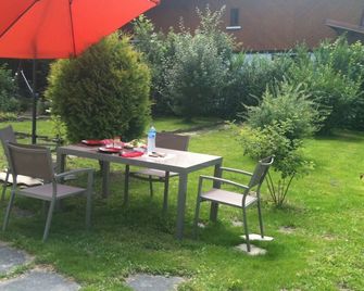 Pretty chalet of 80 m2, classified 3, in the village Saint Lary Soulan 5/6 persons - Saint-Lary-Soulan - Patio