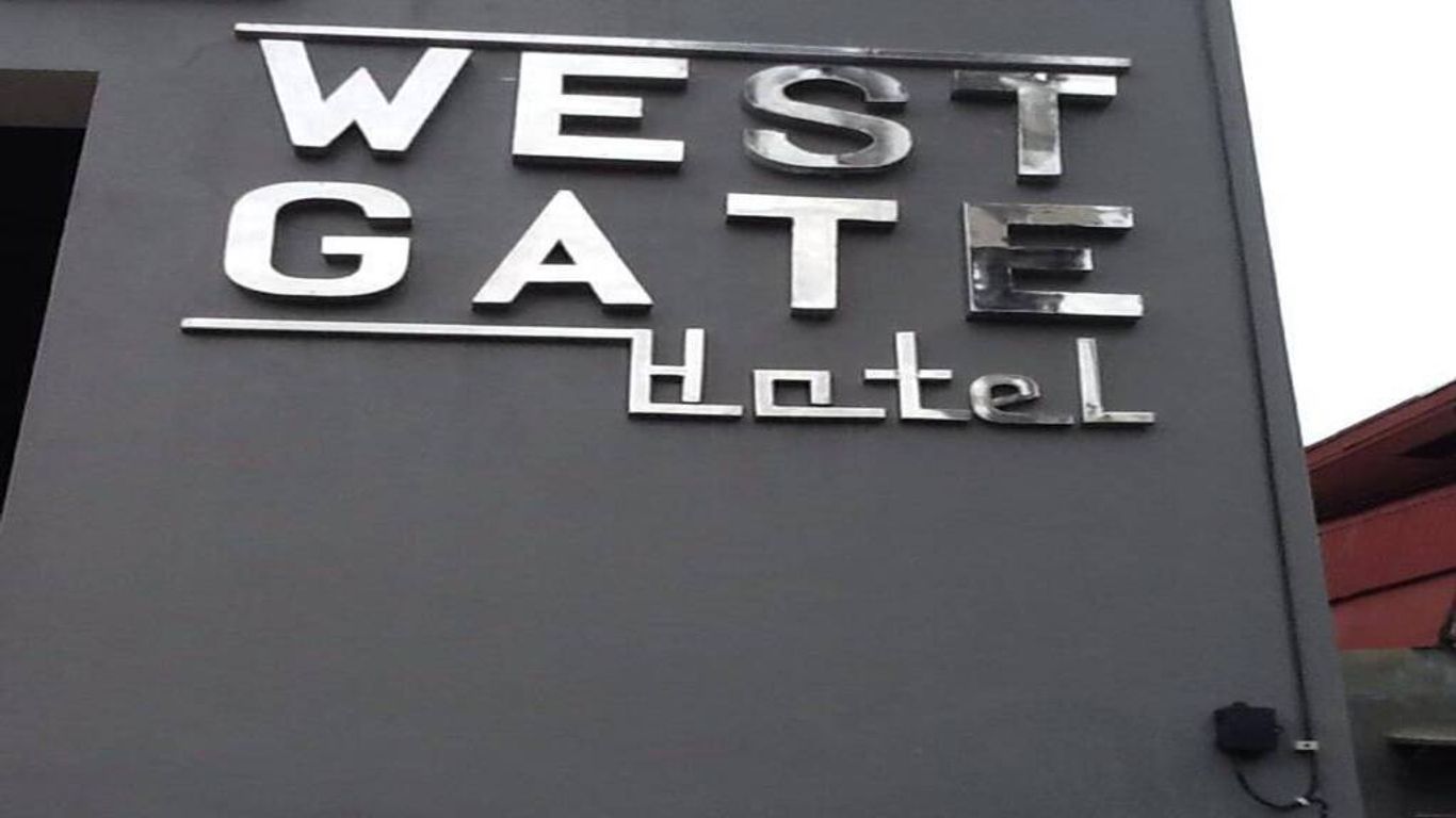 West Gate Hotel