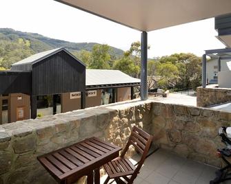 Squatters Run 1 - Thredbo - Balcony