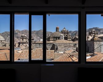 Hostal & Apartments El Triunfo - Κούζκο - Μπαλκόνι