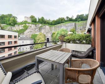 Hotel Neutor Express - Salzburg - Balcony