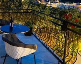 Villa Brazza - Studio Apartment - Milna (Brač) - Балкон