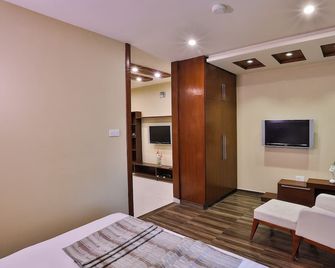 Avari Xpress Faisalabad - Faisalābād