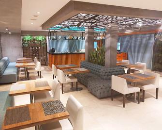 Washington Plaza - ברנקילה - טרקלין