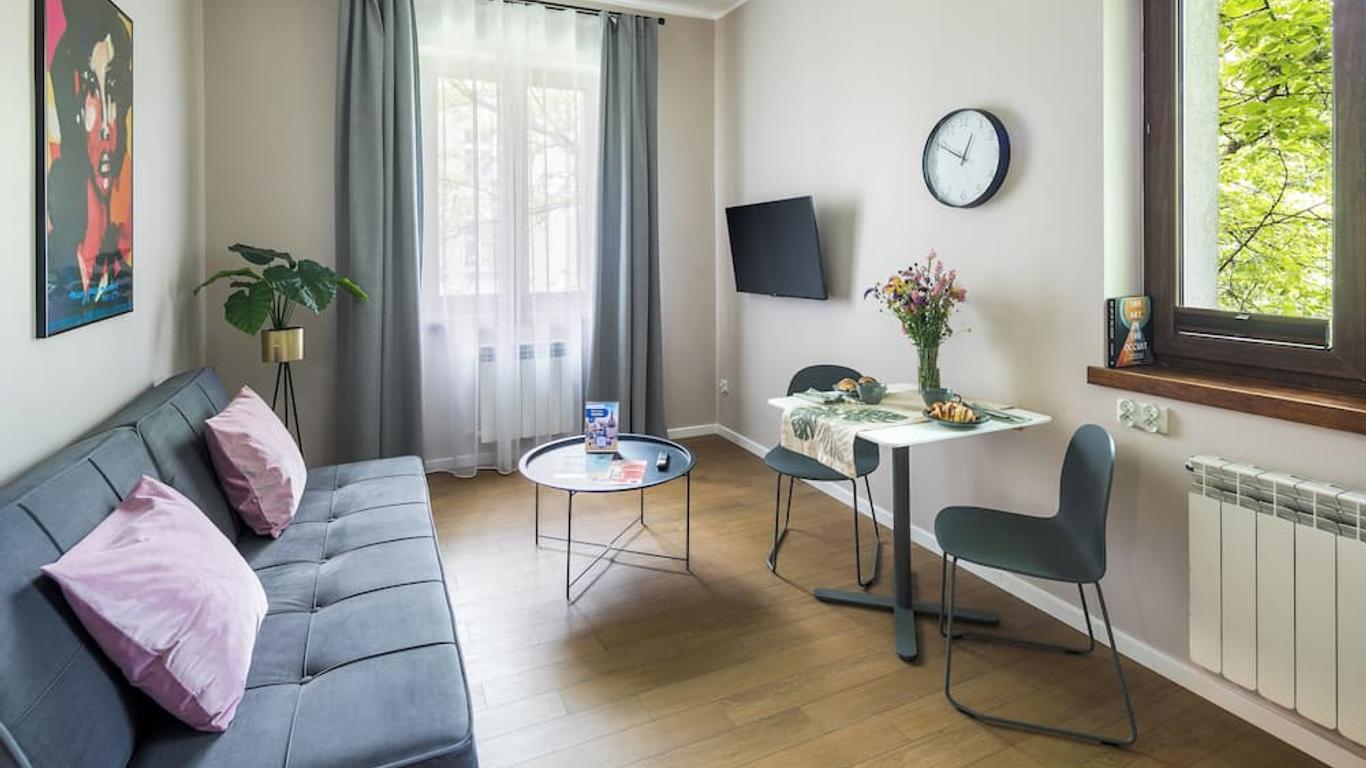 Garden House Apartments