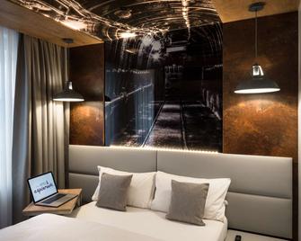 Top Hotel Esplanade Dortmund - דורטמונד - חדר שינה