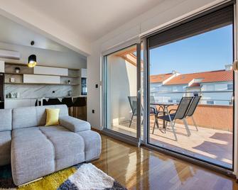 Villa M - Split - Living room