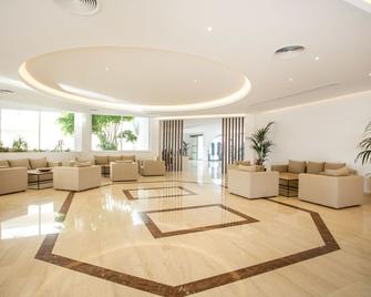 Hotel Niriides Beach - Kolympia - Lobby