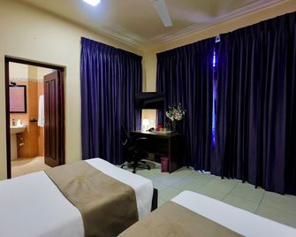 Limeshine Residence - Airport Transit Hotel - Katunayake