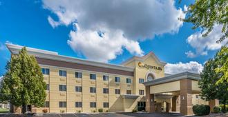 La Quinta Inn & Suites by Wyndham Idaho Falls/Ammon - איידהו פולס - בניין
